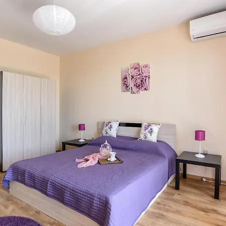 Holiday home Galata *